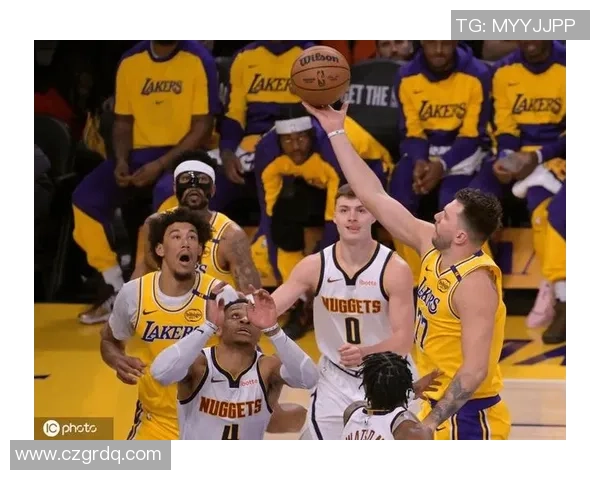 湖人对掘金精彩回放全程回顾及赛后分析分享